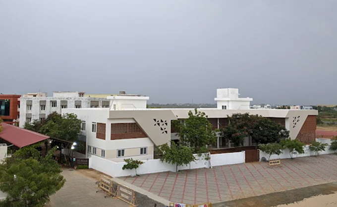 Wide view of the Alagar Public School campus