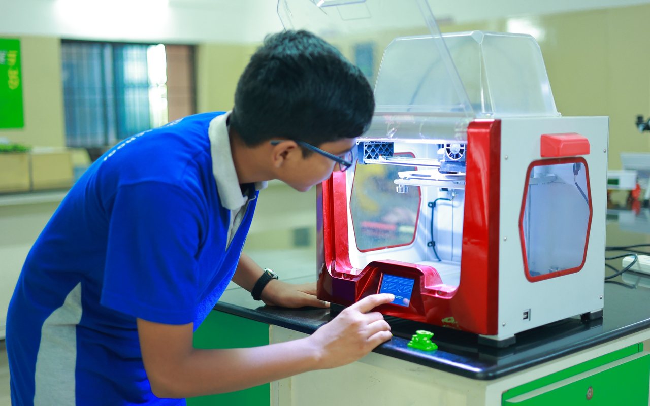 Atal Tinkering Lab (ATL) at Alagar Public School
